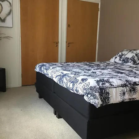 Oons Hoes بيت للعطل