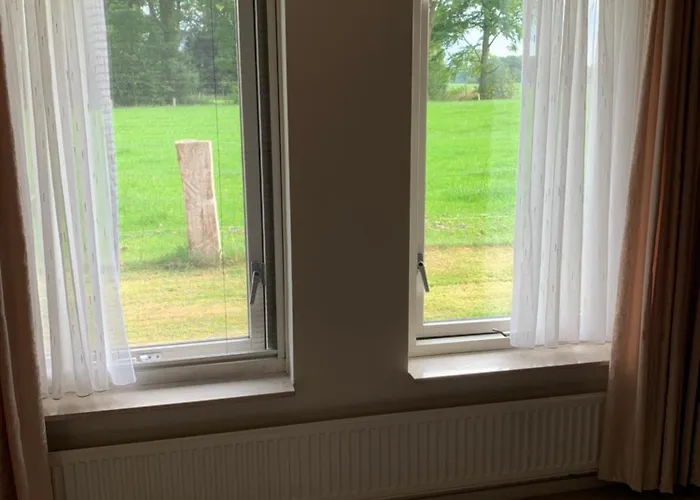 Oons Hoes بيت للعطل